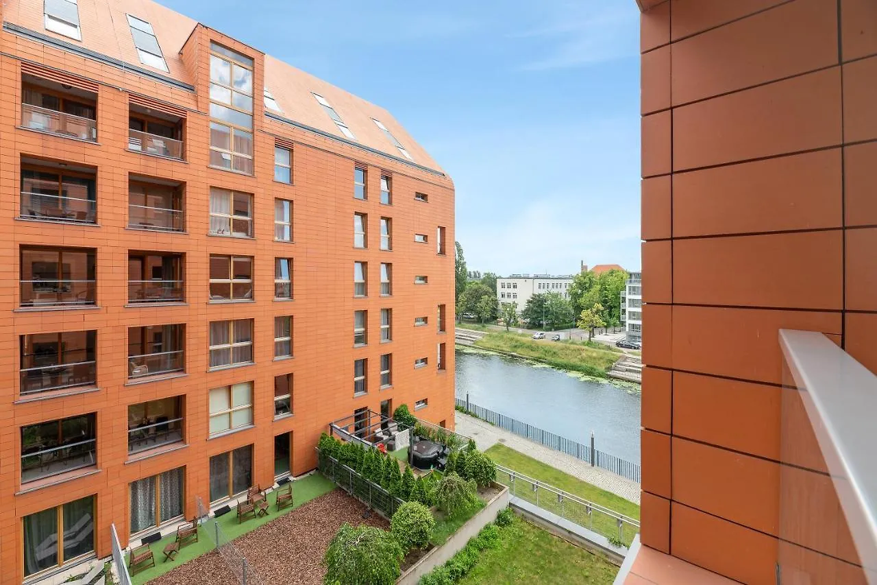 Downtown Apartments Aura - Riverside & Parking Gdansk