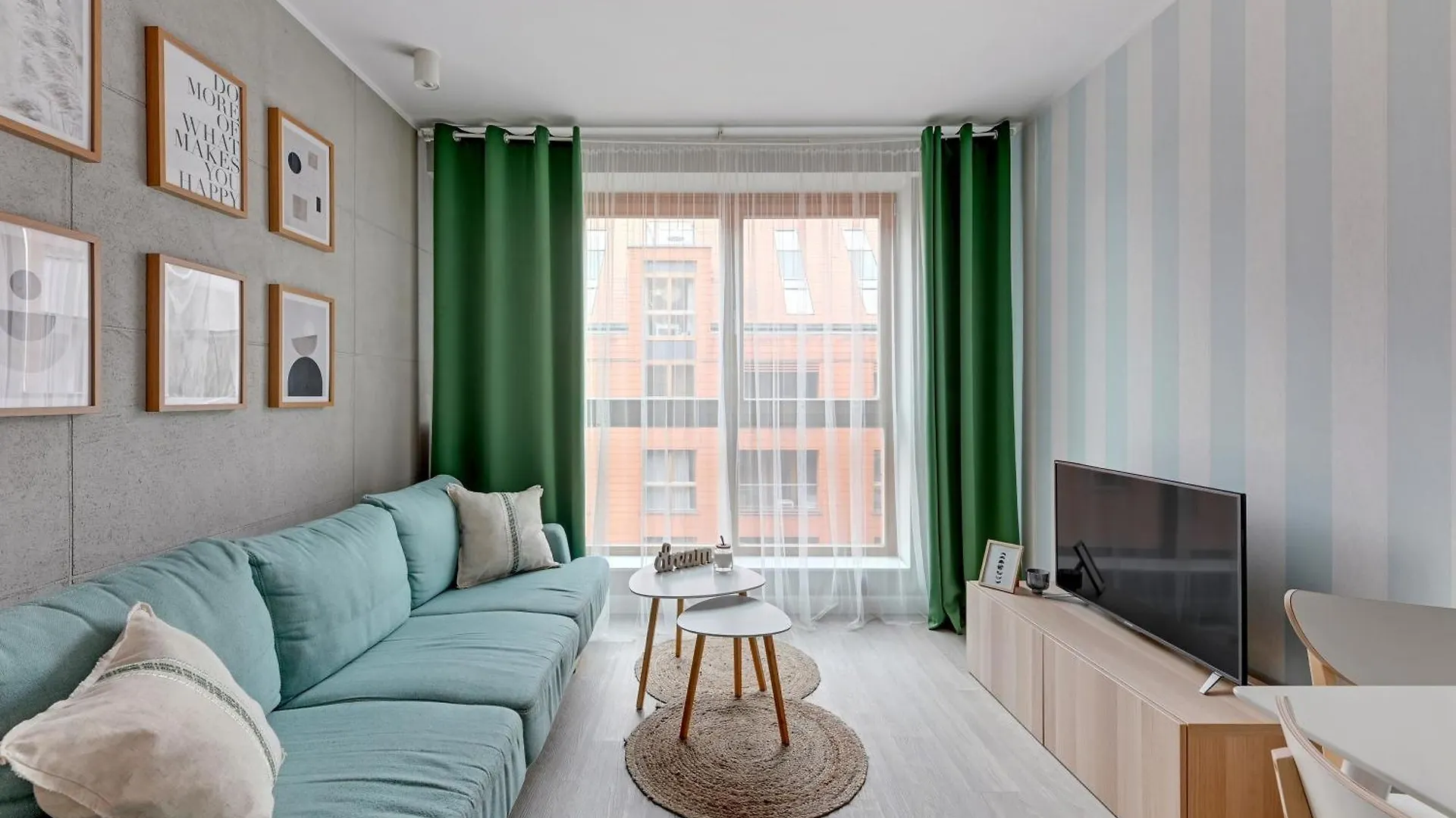 Aura - Riverside & Parking By Downtown Apartments Danzica